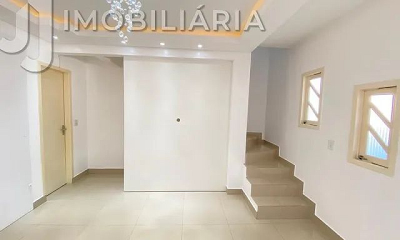 Casa Residencial Com...