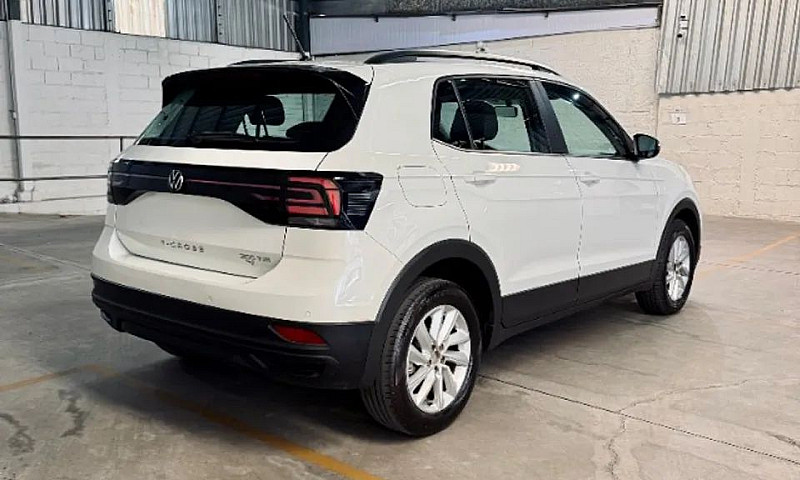 Volkswagen T-Cross 1...