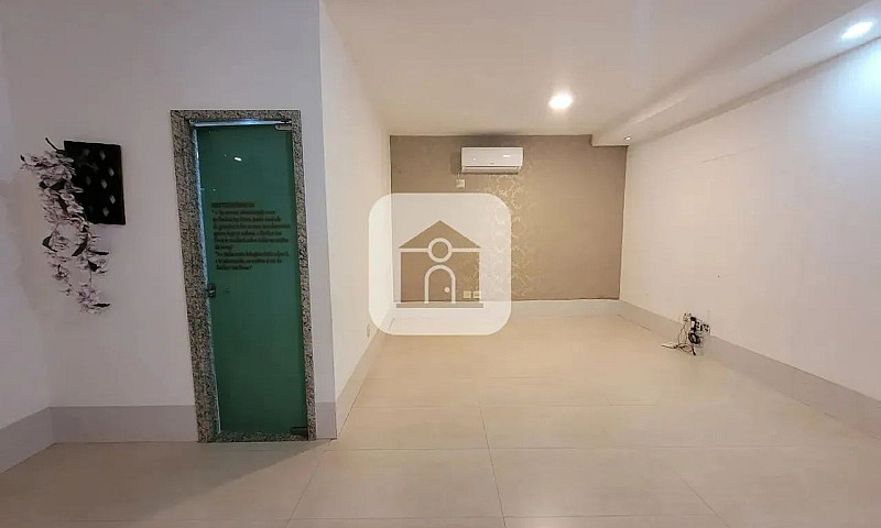 Apartamento Comercia...