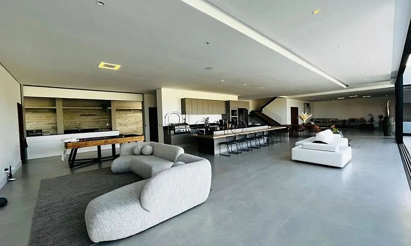 Casa À Venda Com 4 D...