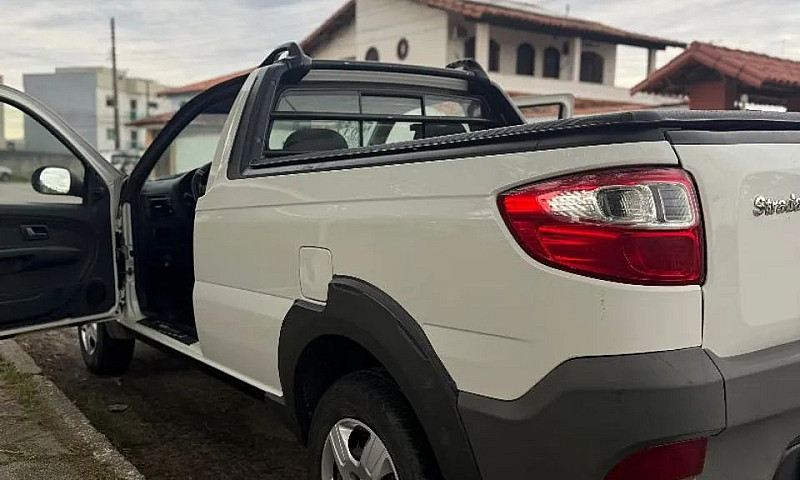 Fiat Strada Working ...