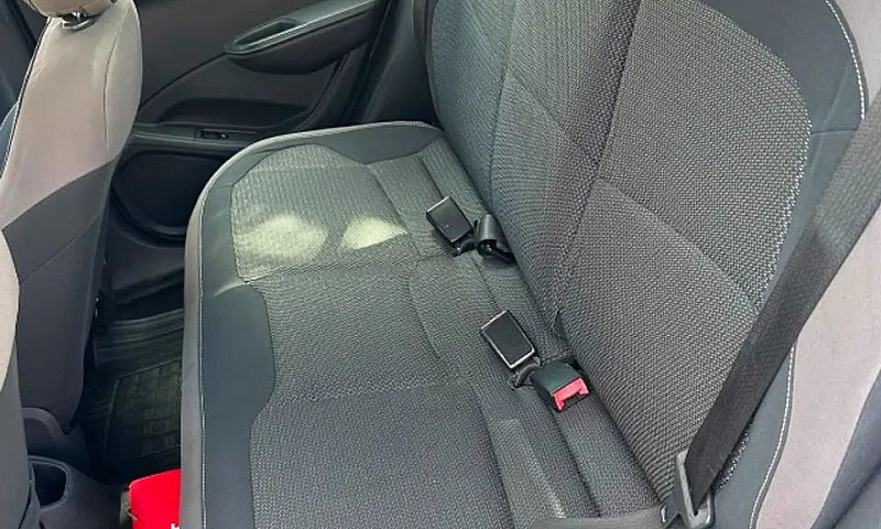 Chevrolet Prisma Sed...