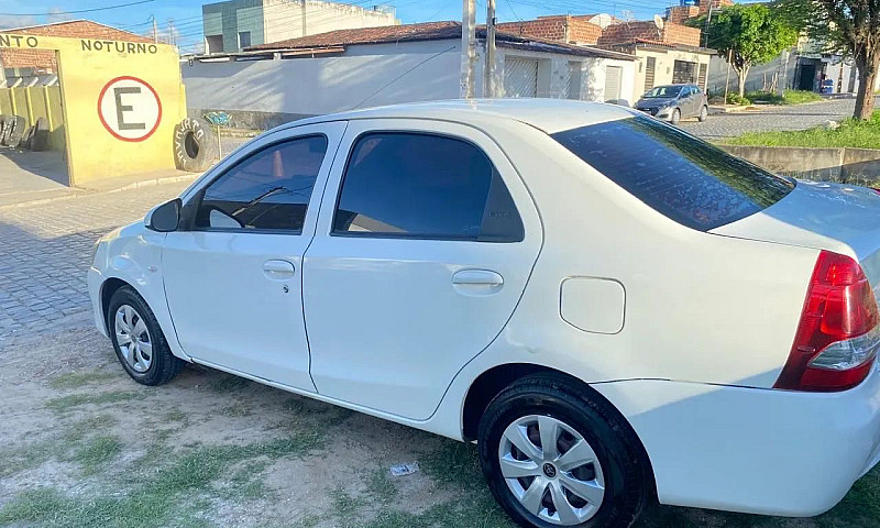 Toyota Etios X Sedan...