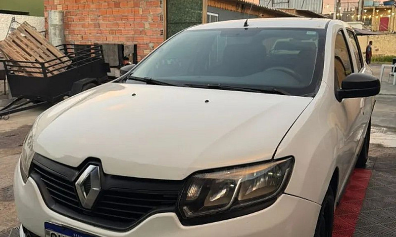 Renault Sandero Auth...