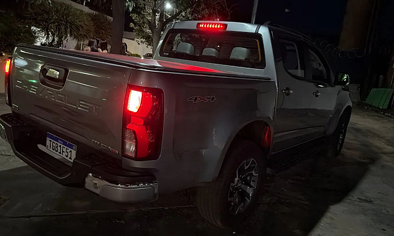 Chevrolet S10 Pick-U...