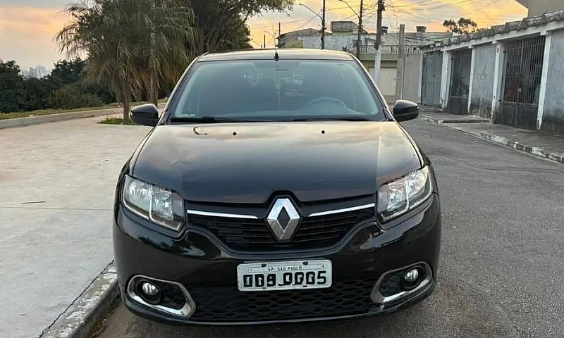 Renault Sandero Dyna...