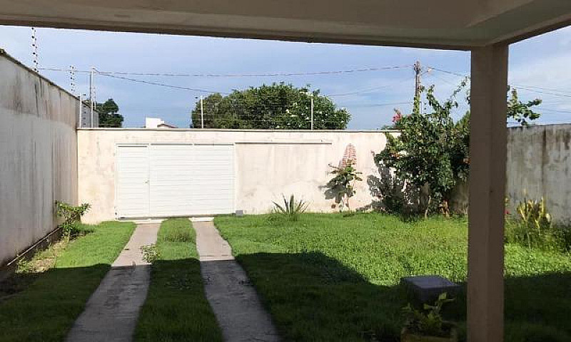 Casa Com Moveis Proj...