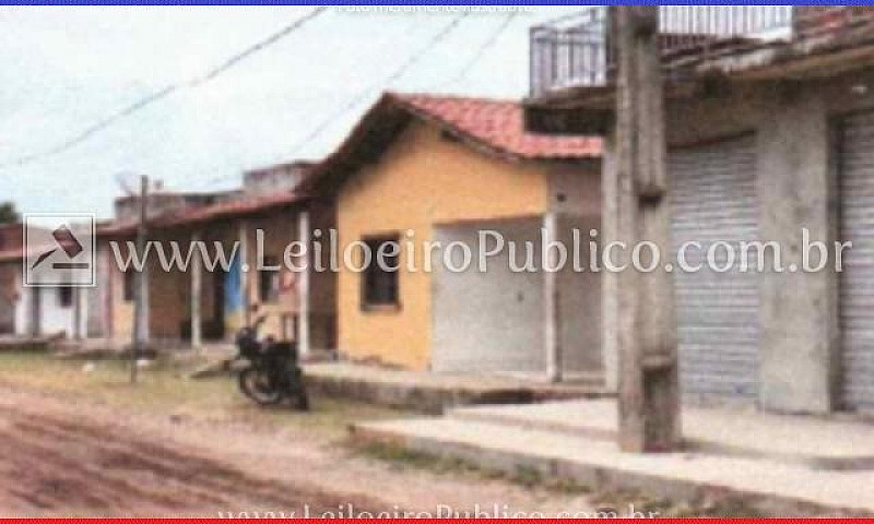 Monção (Ma): Casa Xu...