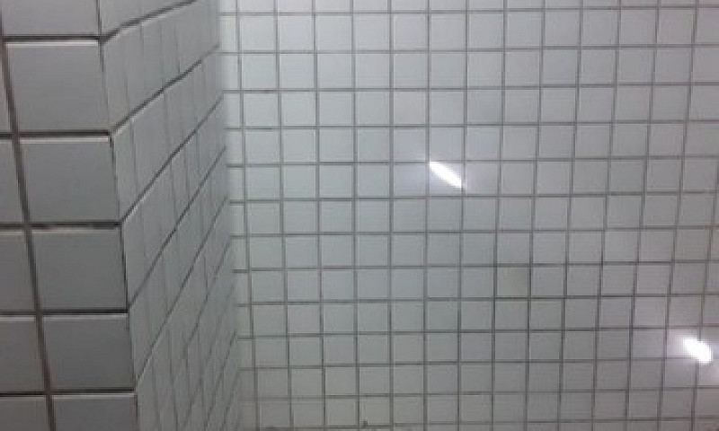 Aluga-Se Ou Vende-Se...