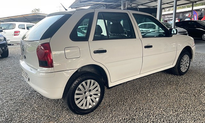 Vw/ Gol G4 1.6 Patru...
