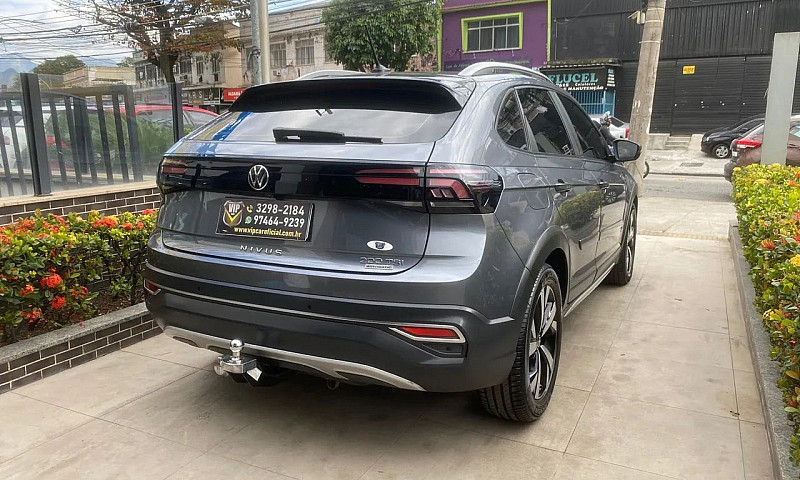 Volkswagen  Nivus Hi...