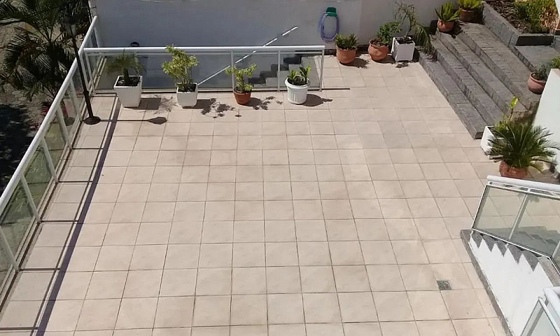 Casa De Condomínio P...
