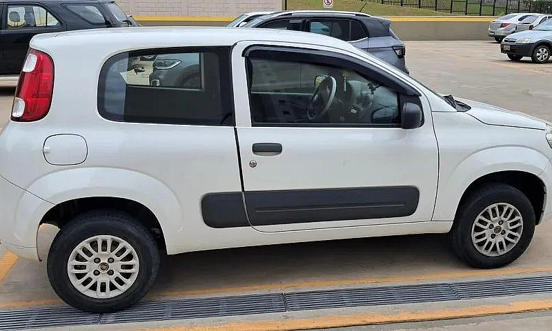 Fiat Uno Vivace 1.0 ...