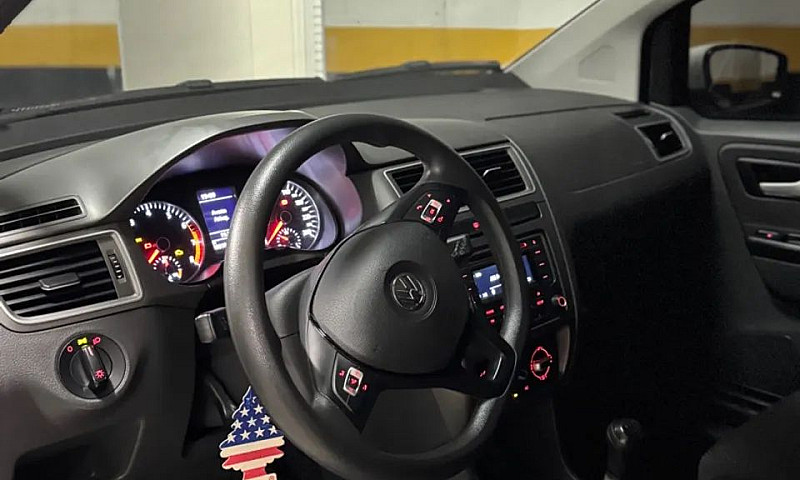 Volkswagen Fox 2017...