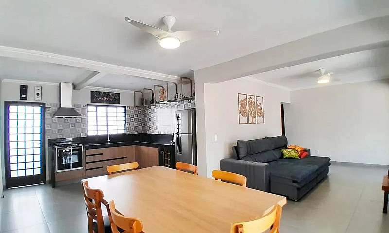Lindo Imóvel À Venda...