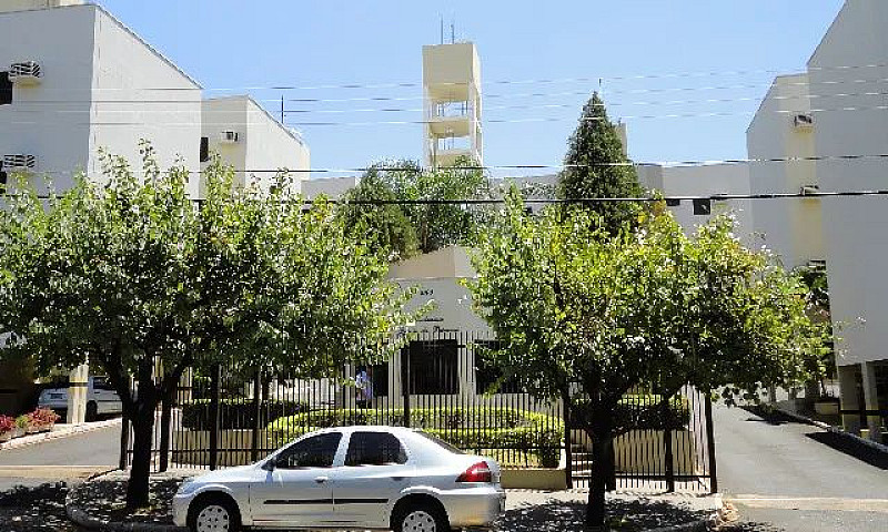 Condomínio Quinta Da...