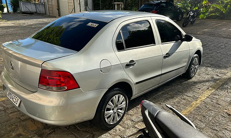 Voyage 1.6 Modelo 20...