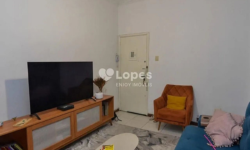 Apartamento Em Tijuc...