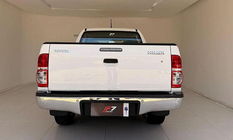 Toyota Hilux Cd Sr D...