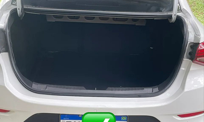 Chevrolet Onix Plus ...