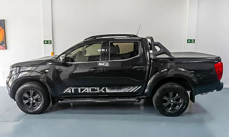 Nissan Frontier Atta...