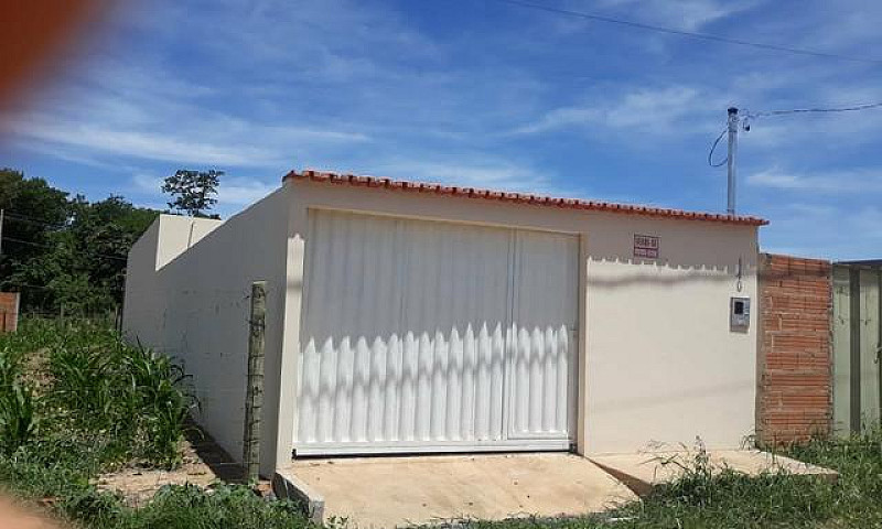 Casa Em Varzelandia...
