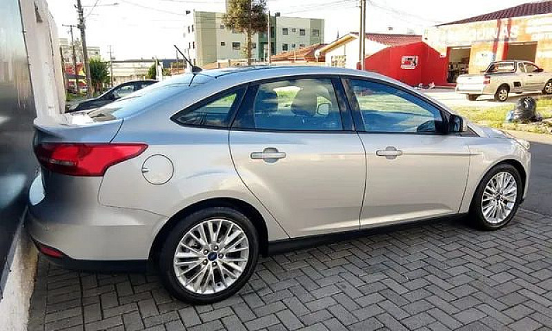 Ford Focus 2.0 Se 16...