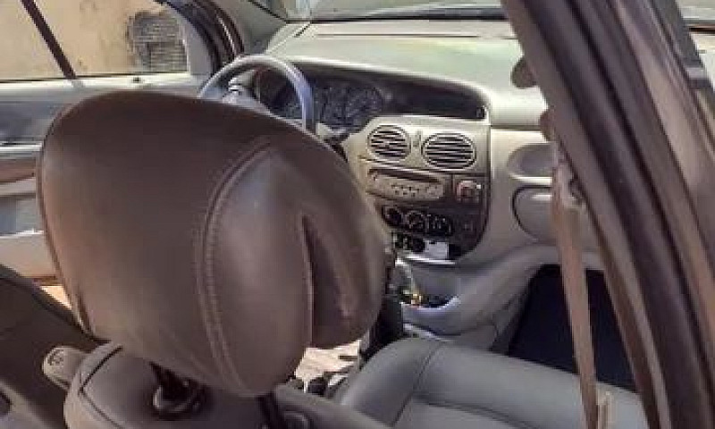 Renault Scenic ...