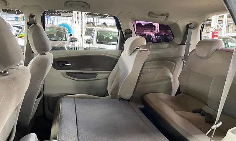 Chevrolet Spin Ltz 7...