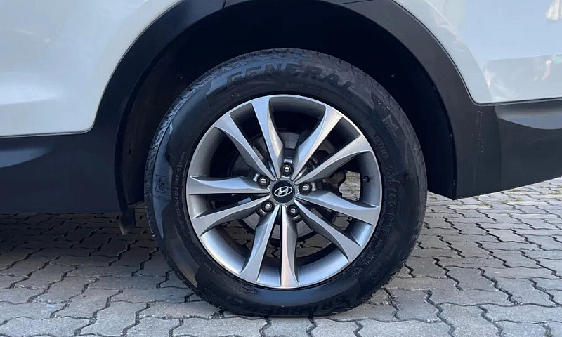 Hyundai Santa Fe Gls...