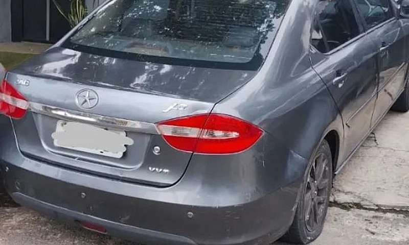 Jac J5 Sedan 1.5 16V...