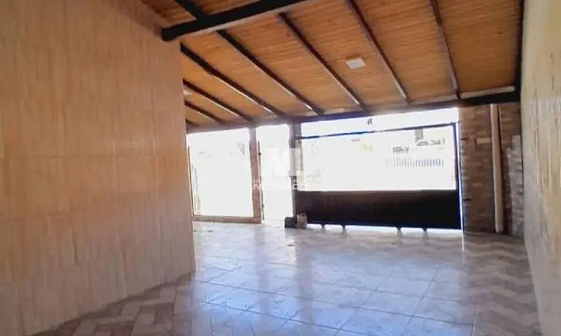 Casa No Bairro Tomaz...