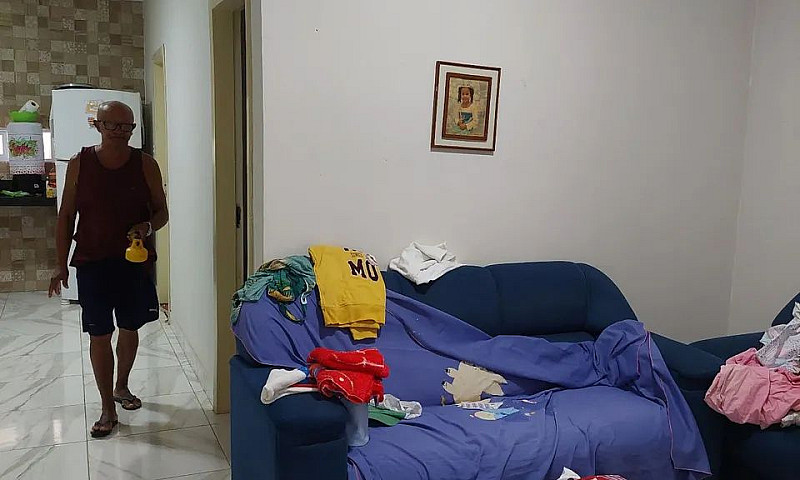 Aluga Se Casa ...