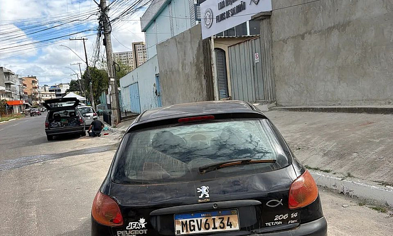 Peugeot 206 Sensatio...