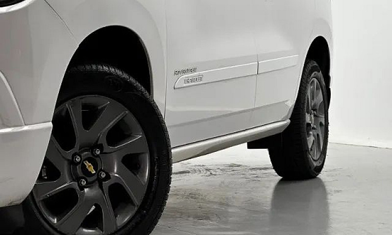 Chevrolet Spin Advan...