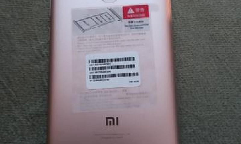 Xiaomi Mi A2 Lite...