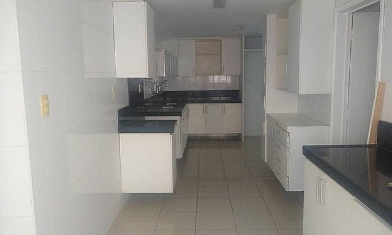 Apartamento Para Alu...
