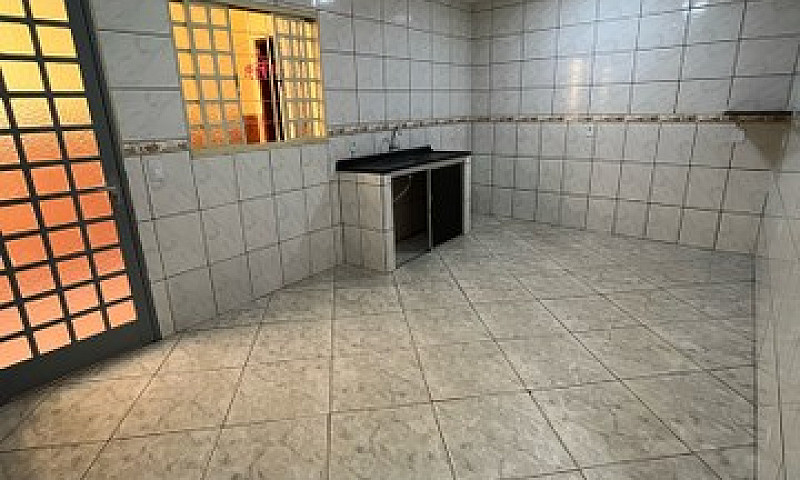 Aluga-Se Casa ...