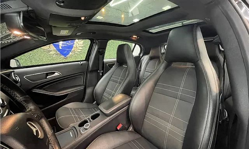 Mercedes-Benz Gla 20...