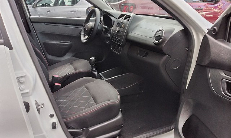 Renault Kwid Zen 1.0...