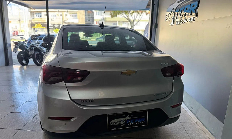 Onix Sedã Premier 1....