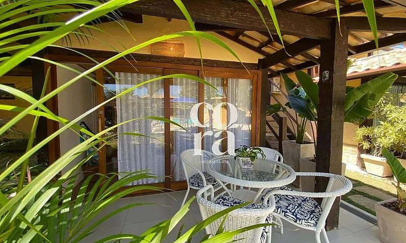 Casa Com 2 Quartos À...