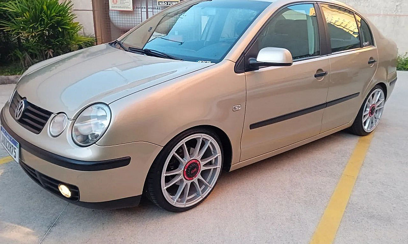 Volkswagen Polo Seda...