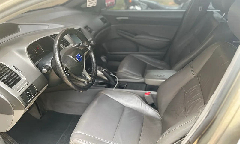 Honda Civic Sedan Lx...