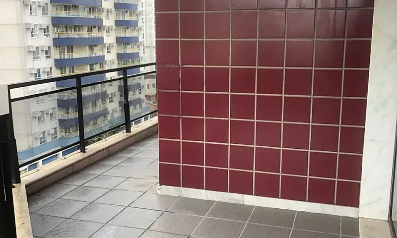 Amplo Apartamento Em...