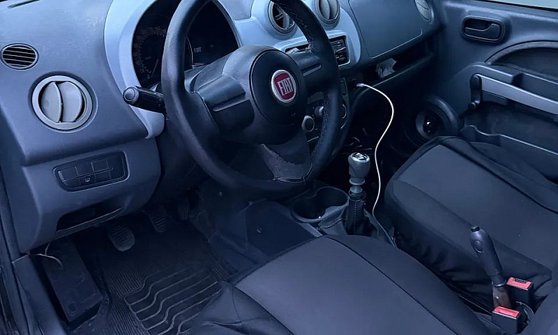 Fiat Uno Attracti. C...