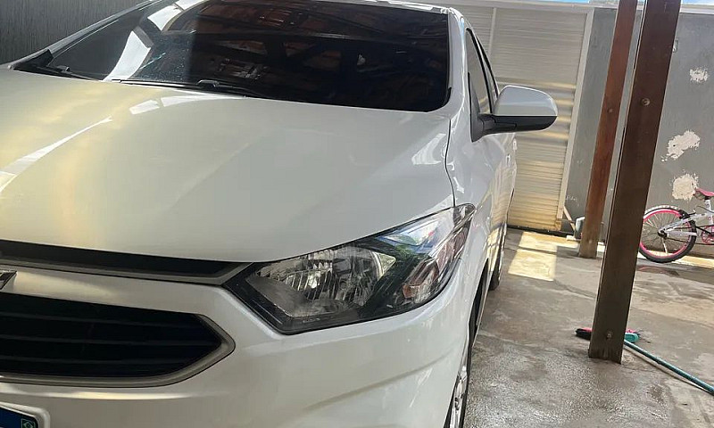 Chevrolet Onix Hatch...
