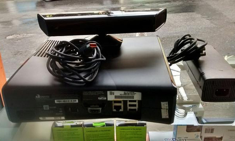 Xbox 360 Slim...