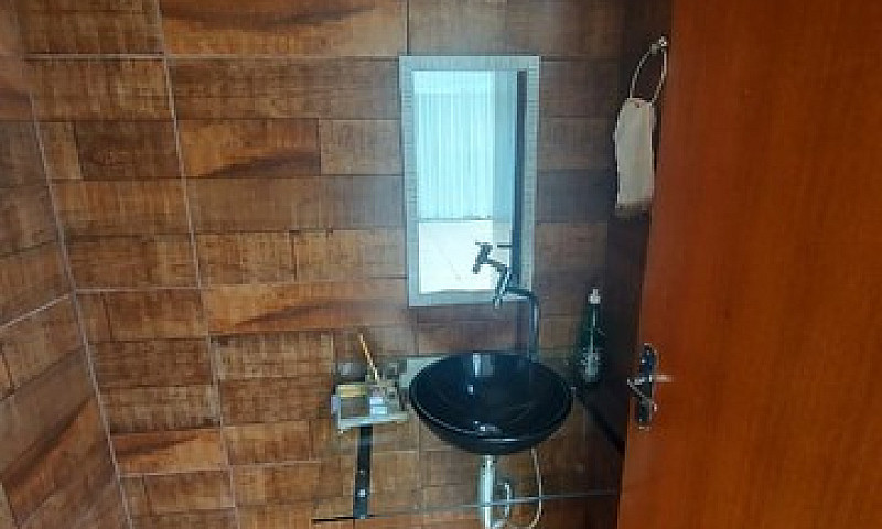 Casa Com Piscina...