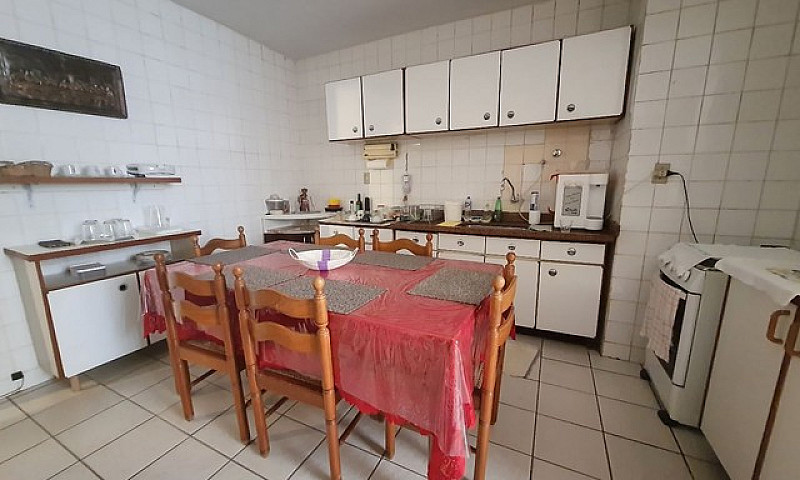 Urgente !!!! Quadra ...